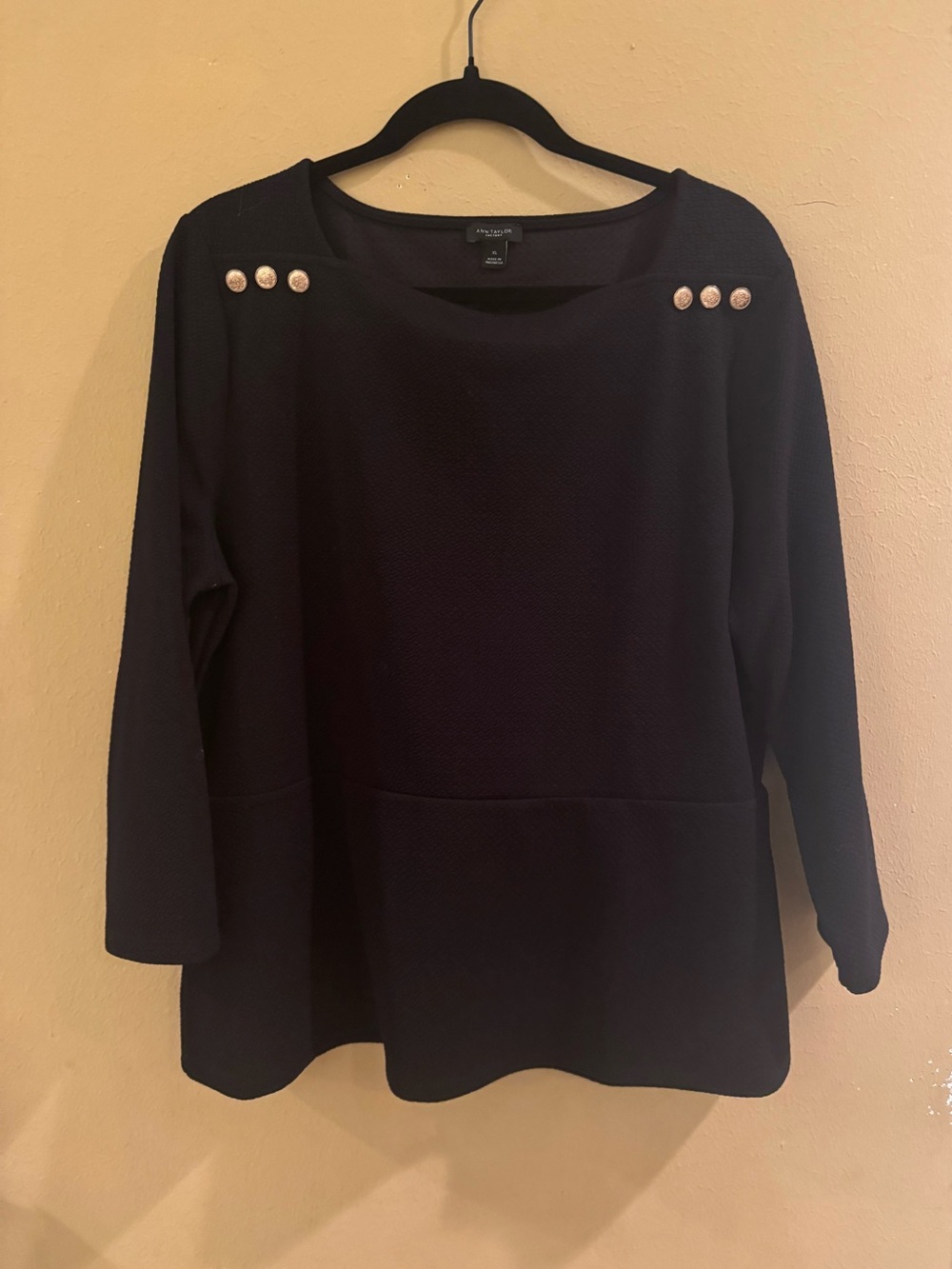 Black Mid Sleeve Blouse